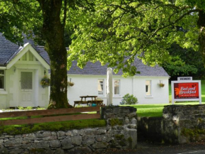 Bonnie Lodge by Broadford Hotel